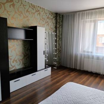 Сдается 1-комнатная квартира, 37 м²