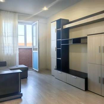 Сдается 2-х комнатная квартира, 61,3 м²