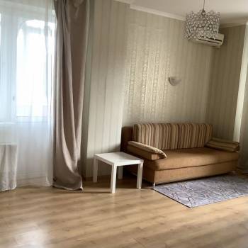 Сдается 2-х комнатная квартира, 70 м²