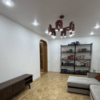 Продается 2-х комнатная квартира, 56 м²