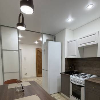 Продается 2-х комнатная квартира, 56 м²