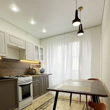 Продается 2-х комнатная квартира, 56 м²