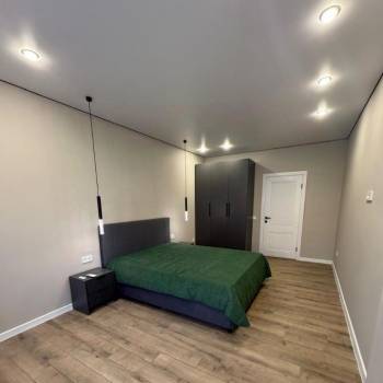 Сдается 2-х комнатная квартира, 75 м²