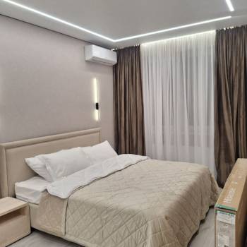 Продается 1-комнатная квартира, 37 м²
