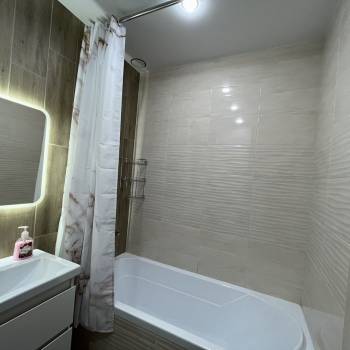Сдается 2-х комнатная квартира, 50 м²