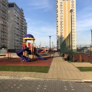 Сдается 1-комнатная квартира, 40 м²