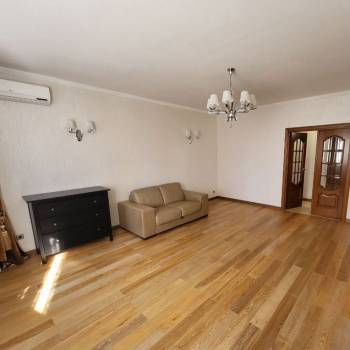 Сдается 2-х комнатная квартира, 78 м²