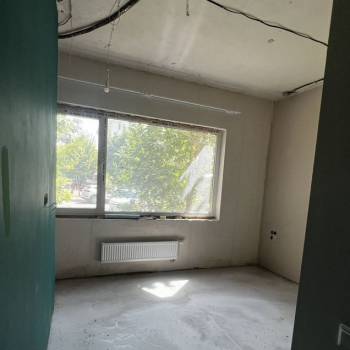 Продается Многокомнатная квартира, 104 м²