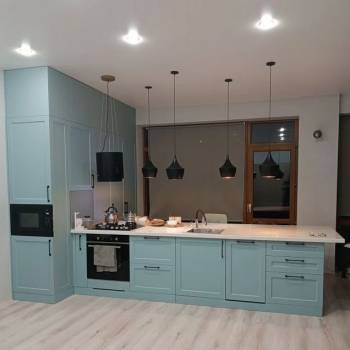 Продается 3-х комнатная квартира, 178 м²