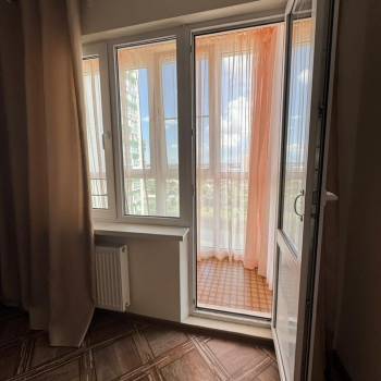 Продается 1-комнатная квартира, 45 м²