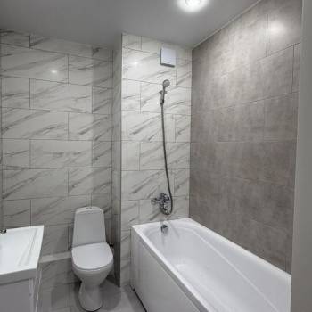 Продается 1-комнатная квартира, 48 м²