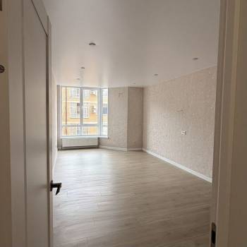 Продается 1-комнатная квартира, 48 м²