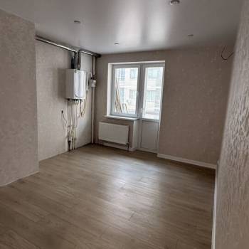 Продается 1-комнатная квартира, 48 м²