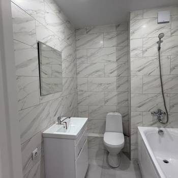 Продается 1-комнатная квартира, 48 м²