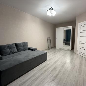 Сдается 1-комнатная квартира, 39 м²