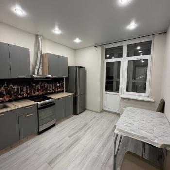 Сдается 1-комнатная квартира, 39 м²