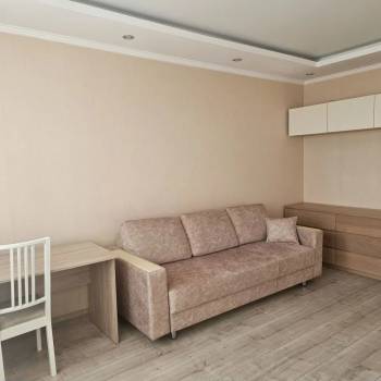 Сдается 1-комнатная квартира, 48 м²