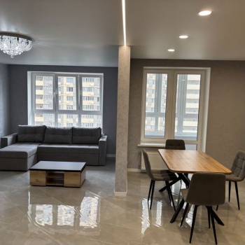 Сдается Многокомнатная квартира, 92 м²