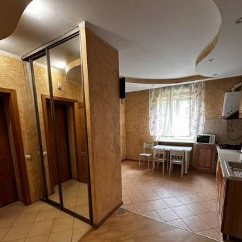 Сдается 2-х комнатная квартира, 56 м²