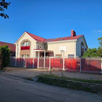 Продается Дом, 300 м²