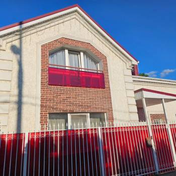 Продается Дом, 300 м²