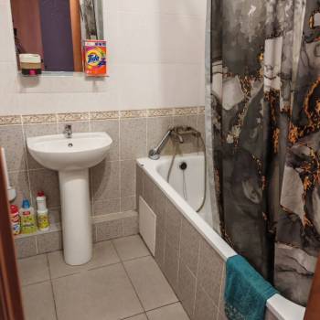 Сдается 1-комнатная квартира, 47 м²