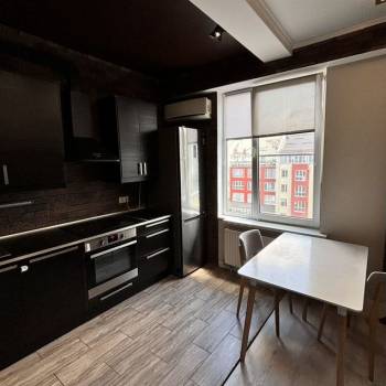 Сдается 2-х комнатная квартира, 62 м²