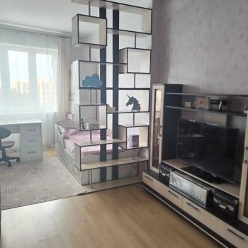 Продается 1-комнатная квартира, 40 м²