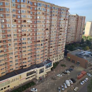 Сдается 2-х комнатная квартира, 70 м²