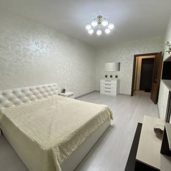 Сдается 1-комнатная квартира, 43 м²