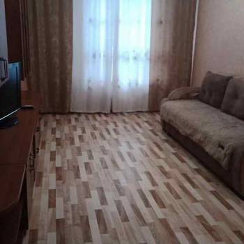 Сдается 2-х комнатная квартира, 70 м²