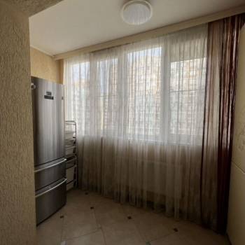 Продается 2-х комнатная квартира, 76 м²