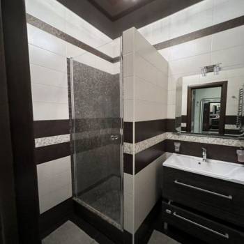 Продается 2-х комнатная квартира, 76 м²