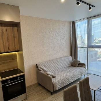 Сдается 1-комнатная квартира, 50 м²