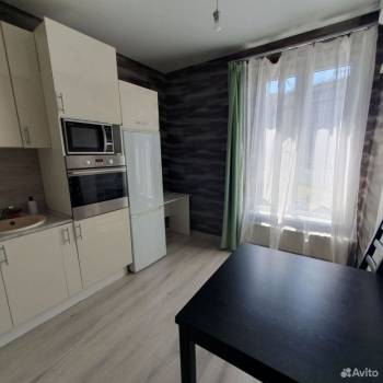 Продается 2-х комнатная квартира, 57,6 м²