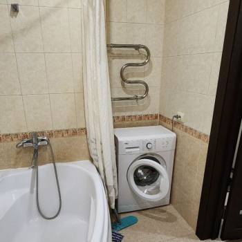 Сдается 1-комнатная квартира, 45 м²