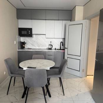 Сдается 1-комнатная квартира, 46 м²