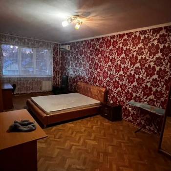 Сдается 1-комнатная квартира, 50 м²