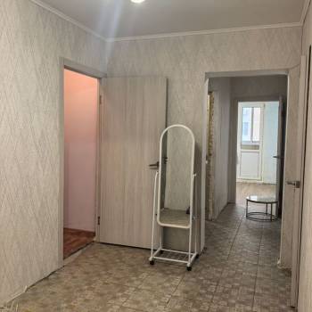 Сдается Многокомнатная квартира, 90 м²
