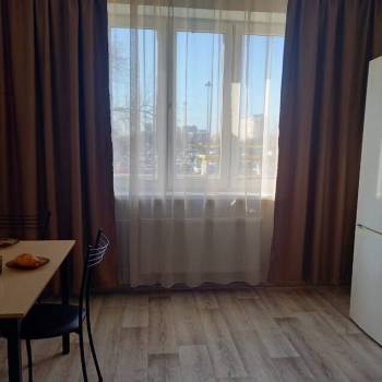 Сдается 1-комнатная квартира, 39 м²