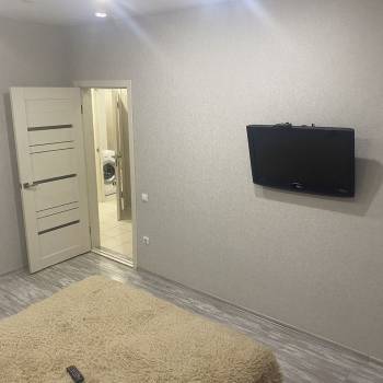 Продается 1-комнатная квартира, 40 м²