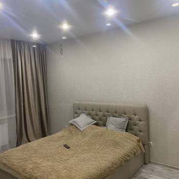 Продается 1-комнатная квартира, 40 м²