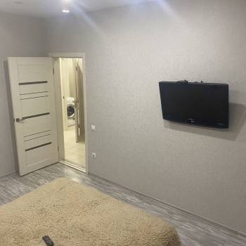 Продается 1-комнатная квартира, 40 м²