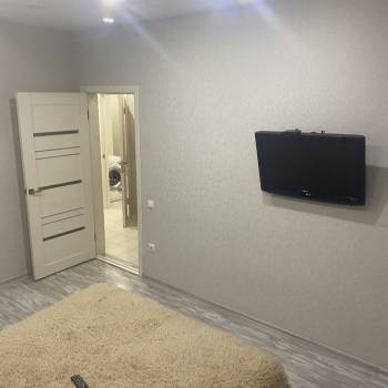 Продается 1-комнатная квартира, 40 м²