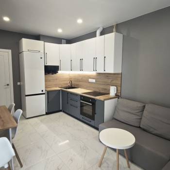 Сдается 2-х комнатная квартира, 60 м²