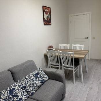 Сдается 1-комнатная квартира, 46,7 м²