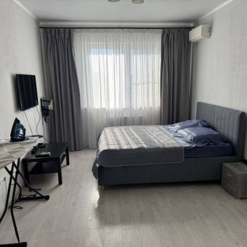 Сдается 1-комнатная квартира, 46,7 м²