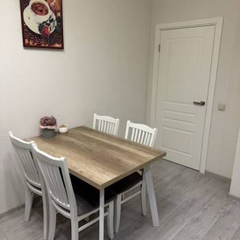 Сдается 1-комнатная квартира, 46,7 м²