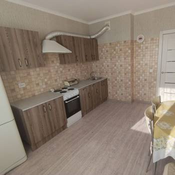 Продается 1-комнатная квартира, 39,6 м²