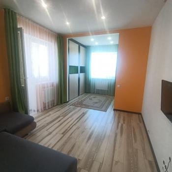 Сдается 2-х комнатная квартира, 85 м²